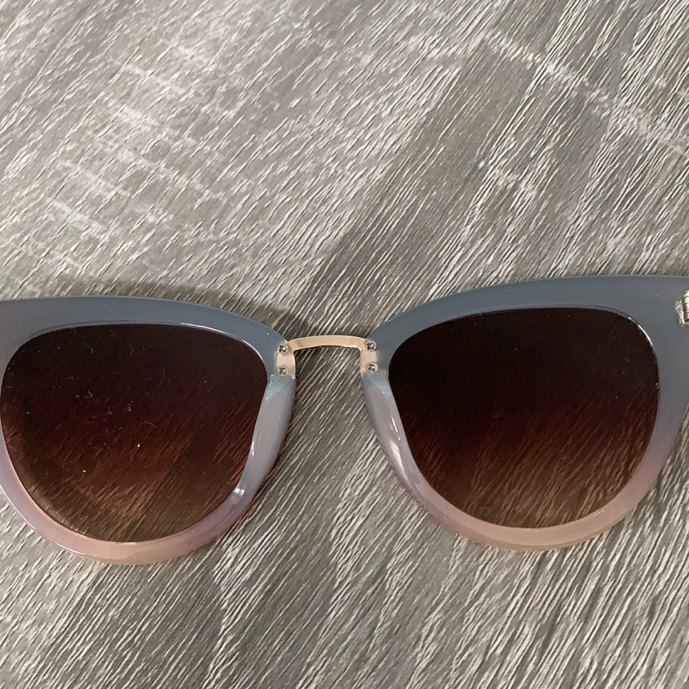 Circus by Sam Edelman shades 😎 - Picture 3 of 5